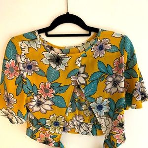 Floral spring top